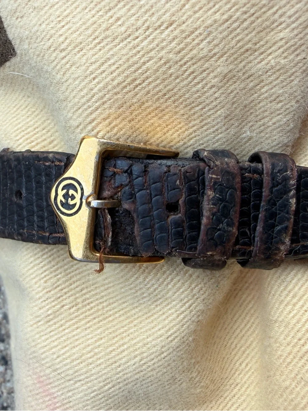 Gucci Gold and Brown Leather Classic Roman Numeral Watch